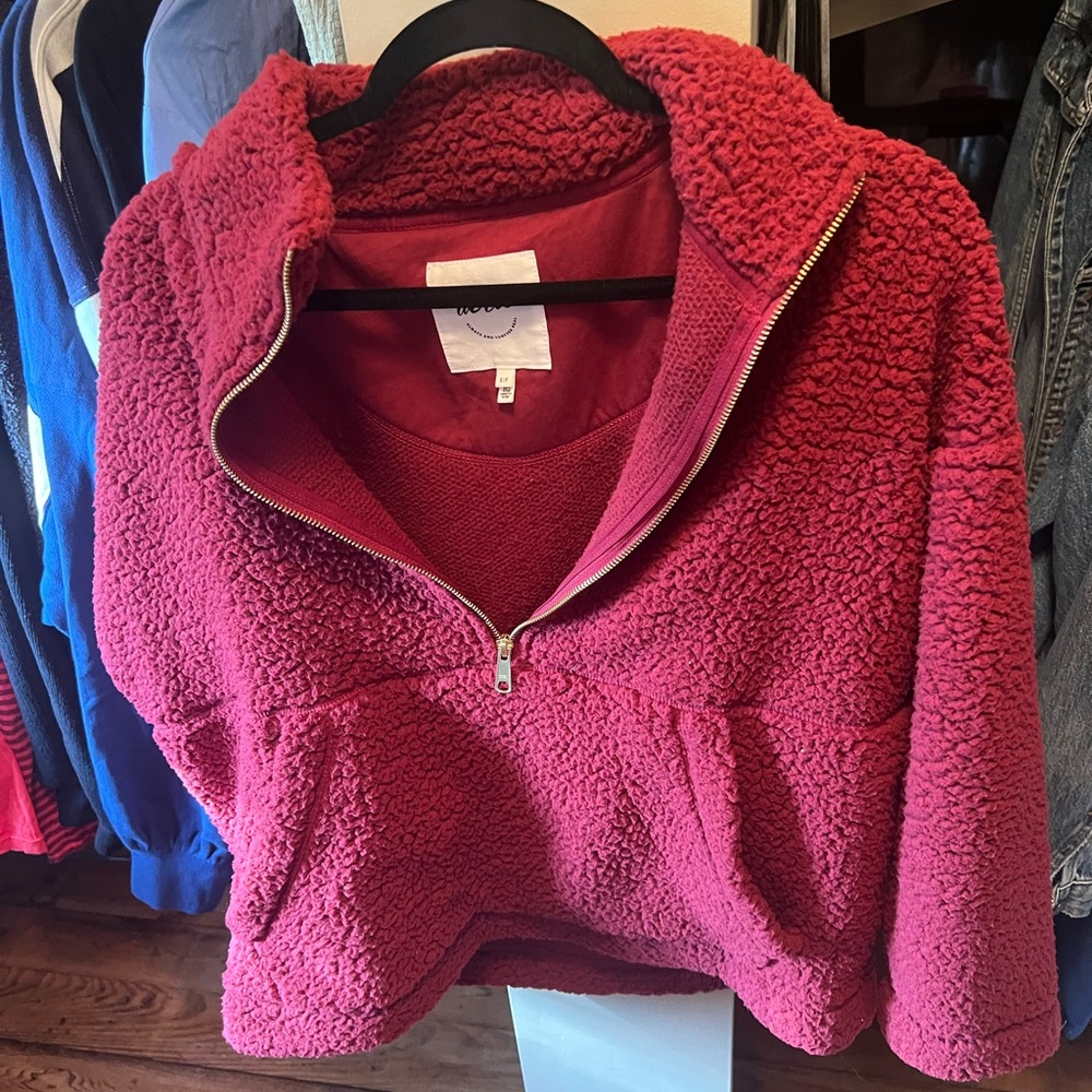 Aerie sherpa quarter zip sweatshirt